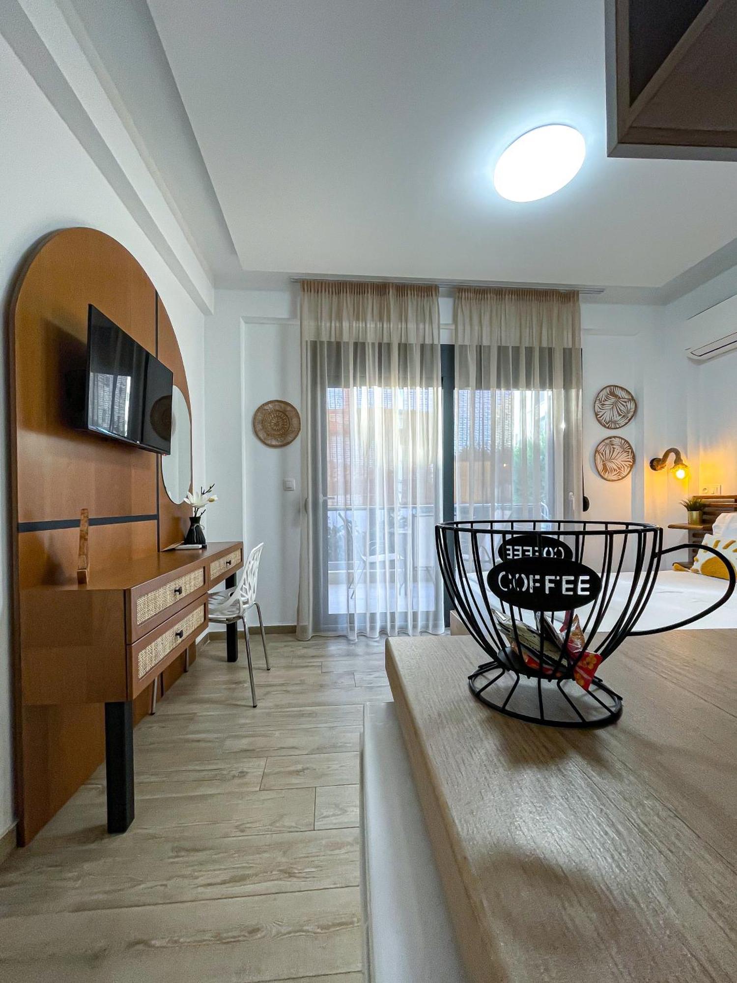 Bamboo Luxury Studios Nikiti  Exterior foto