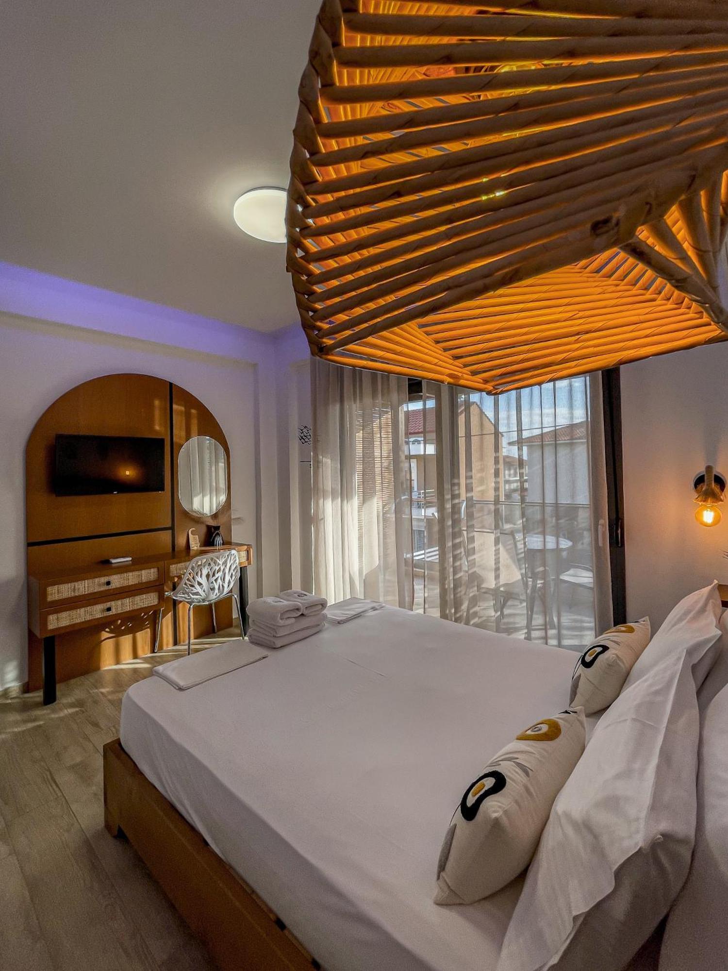Bamboo Luxury Studios Nikiti  Exterior foto