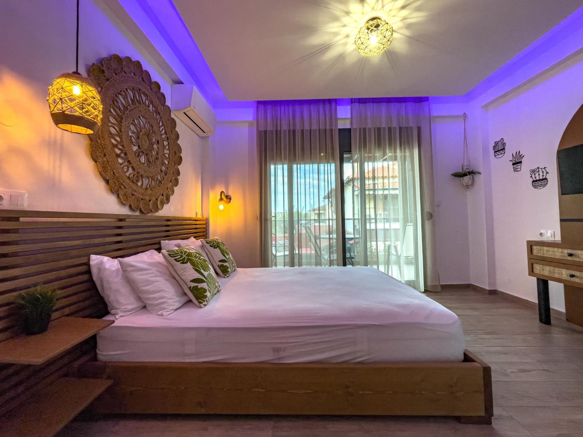 Bamboo Luxury Studios Nikiti  Exterior foto