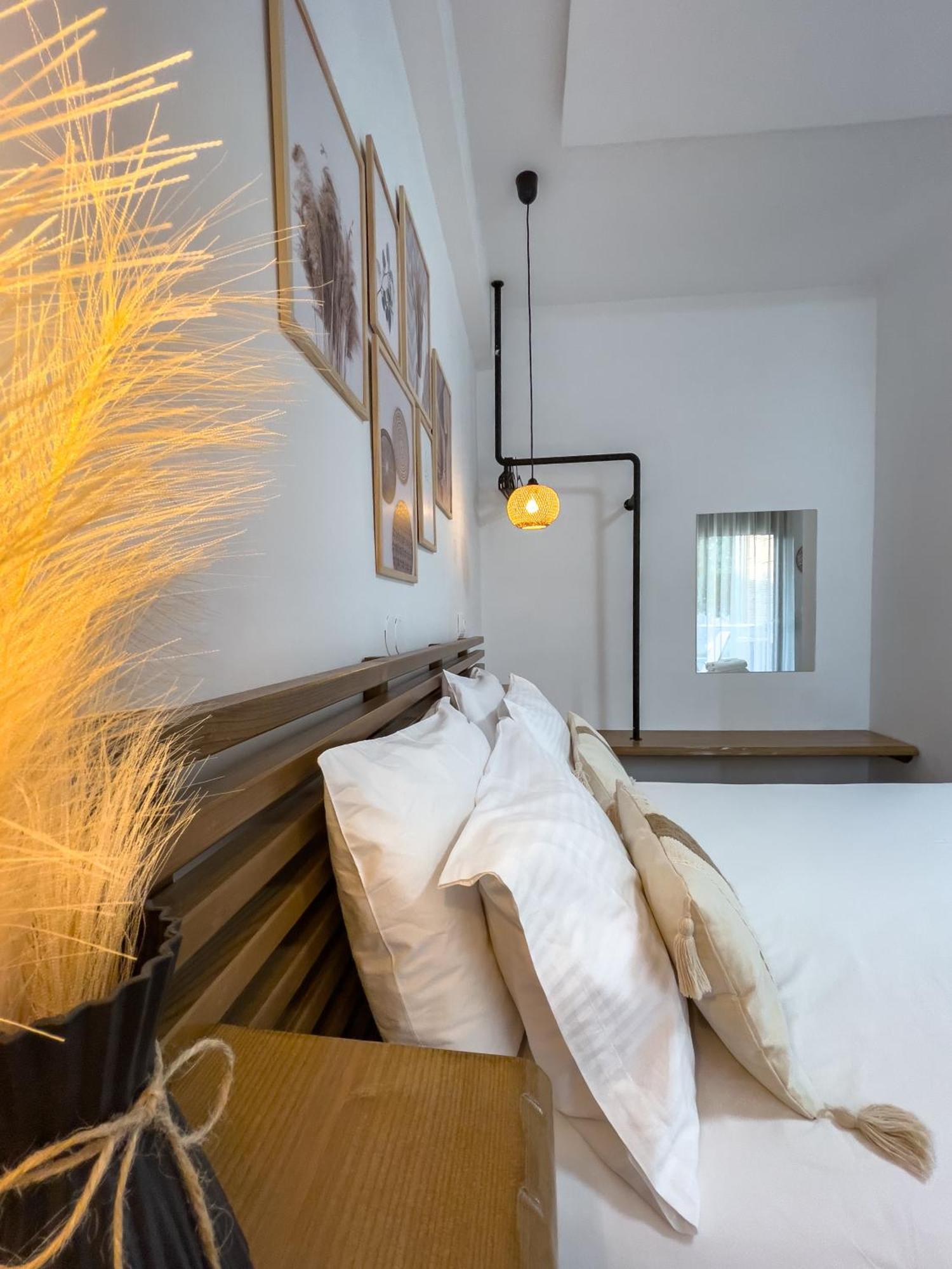Bamboo Luxury Studios Nikiti  Exterior foto
